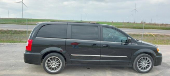Chrysler Town &amp; Country V 3.6 Grand Voyager Warszawa - zdjęcie 3