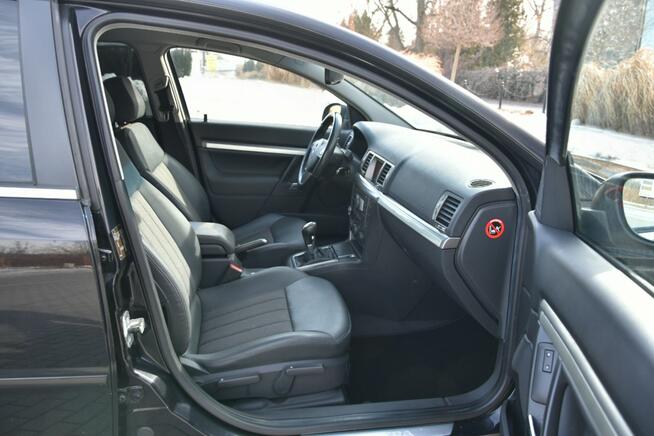 Opel Vectra 2.8 250KM Manual 2008r. Skóra TEMPOMAT Climatronic Kampinos - zdjęcie 10