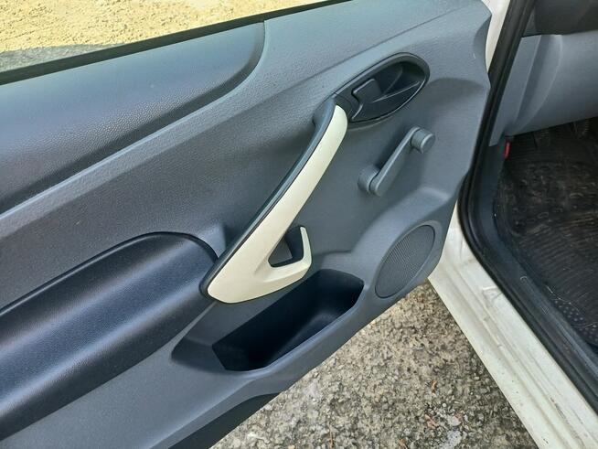 Ford KA zadbane, serwisowane Tomaszów Mazowiecki - zdjęcie 11