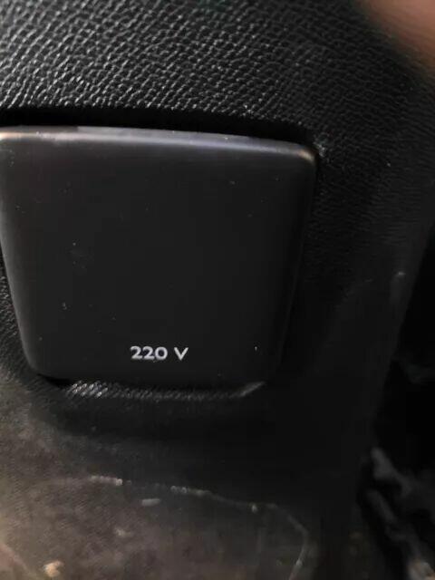 Peugeot 3008 1.6 THP 165 KM S&amp;S EAT6 GT Line Szczuczki VI Kolonia - zdjęcie 2