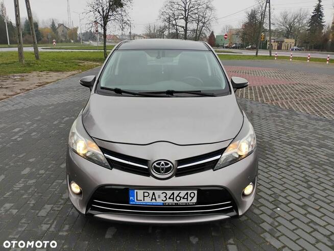 Toyota Verso 1.8 Benzyna, Premium 2015r, 111550km. PANORAMA Parczew - zdjęcie 11