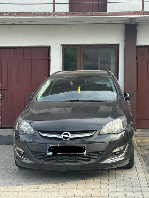 Opel Astra 1.7 Diesel Kombi Sports Tourer Tomaszów Mazowiecki - zdjęcie 4