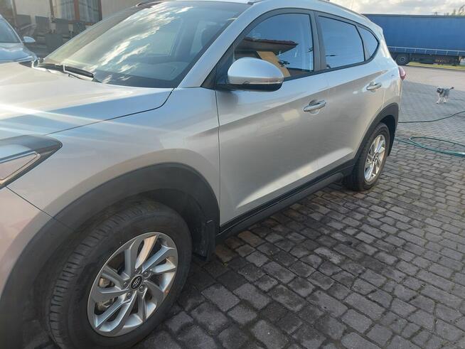 sprzedam samochód osobowy SUV Hundai Tucson 1,6 Gniewkowo - zdjęcie 1