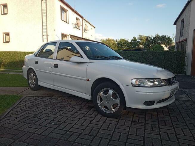 Opel Vectra B 1.8, benzyna, 115 KM Olesno - zdjęcie 3