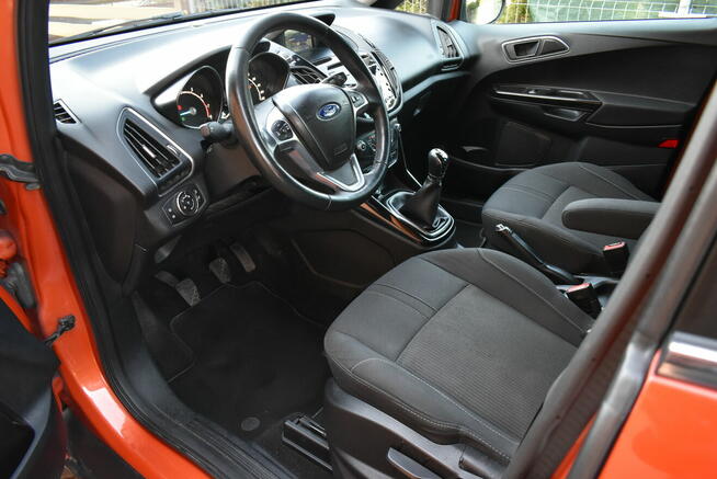 KAMERA NAWIGACJA LED KLIMATRONIK CZUJNI.PRZÓD/TYŁ NOWE OPONY Białogard - zdjęcie 8