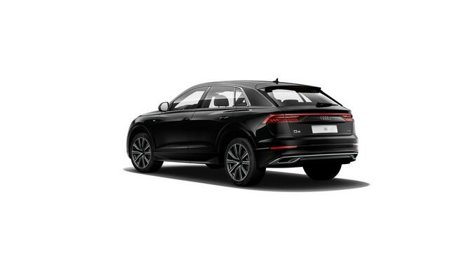 Audi Q8 S line_Pneumatyka_Kamera_PamięćFotela_CarPlay_Alcantara_FV23% Toruń - zdjęcie 5