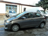 sprzedam ładną TOYOTE YARIS z 2016r  1.3 benz 100KM udziela.GW Lublin - zdjęcie 4