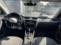 Škoda Octavia Salon PL Automat Klimatronik Kamera Podgrzewanie 150 KM Gliwice - zdjęcie 10