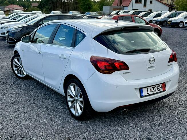 Opel Astra 1.4T 140KM ! Super Stan ! Opłacona ! 174tys km ! Zwoleń - zdjęcie 2