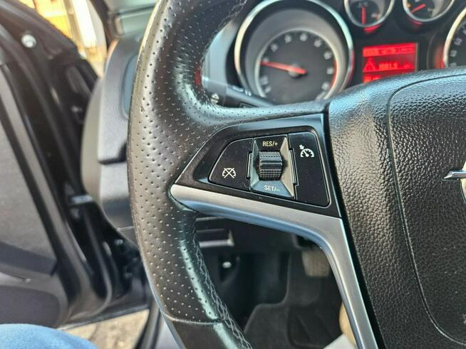 Opel Insignia 1,4 Turbo ładna zarejestrowana Włocławek - zdjęcie 11