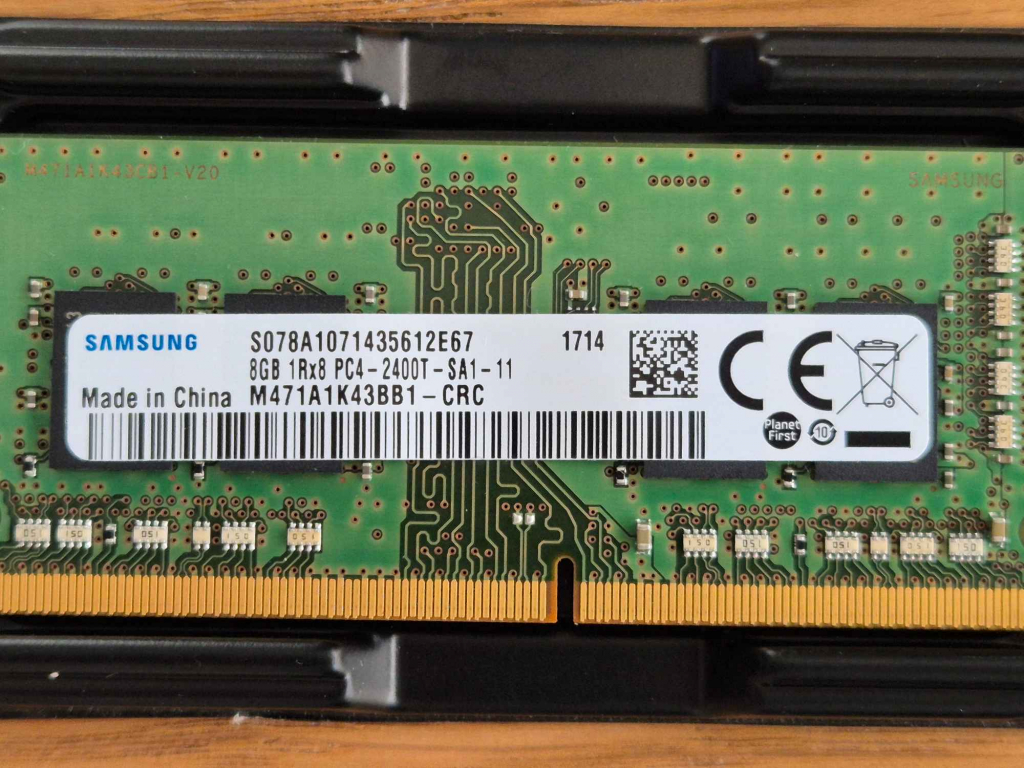 Pamięć RAM Samsung 8GB DDR4 2400MHz SO-DIMM M471A1K43BB1-CRCWarszawa Bemowo - zdjęcie 3