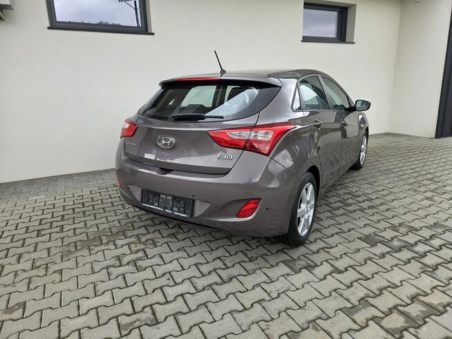Hyundai i30 1.6crdi 110kM * LEDY * klima * grzane fotele * PDC Raba Niżna - zdjęcie 3