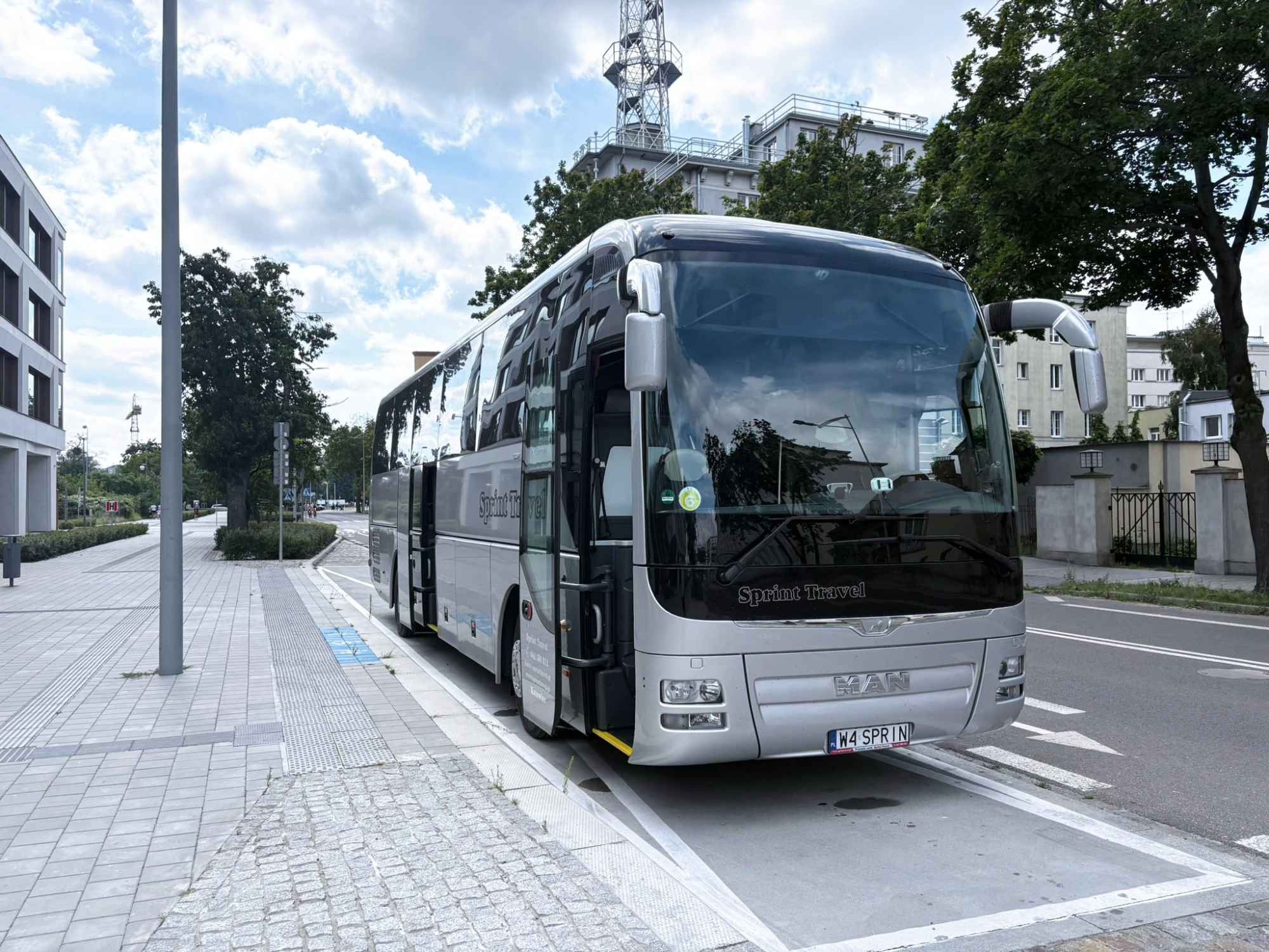 Przewóz osób. Wynajem busów, Autokary, Limuzyna, Katowice, Chorzów Katowice - zdjęcie 1