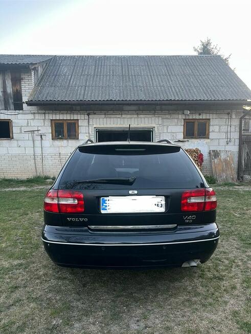 Volvo V40 1.9D Jeziorzany - zdjęcie 5