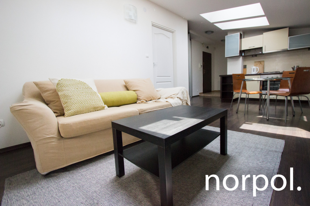 Bujwida, przytulne mieszkanie na poddaszu, 40m2 Kraków - zdjęcie 1