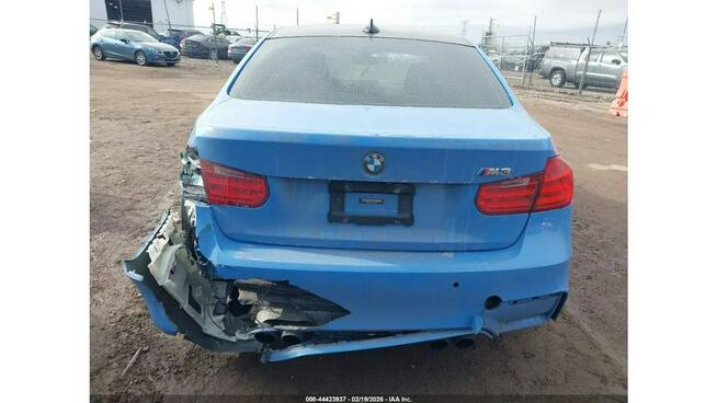 BMW M3 DKG / niski przebieg Tarnów - zdjęcie 8