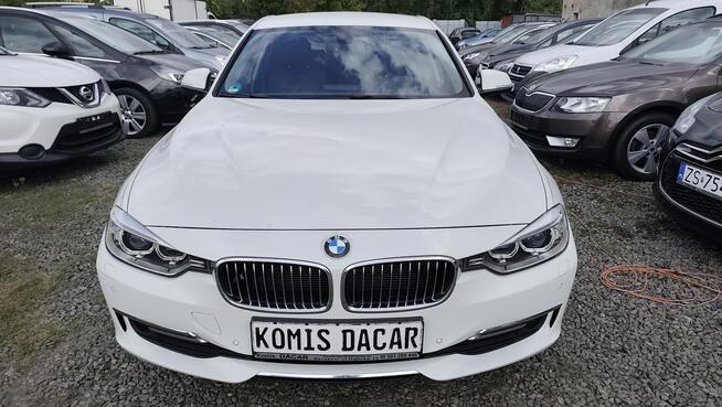 320D/217tys.km/Luxury/Nowy rozrząd/100%Oryg.lakier Szczecin - zdjęcie 5