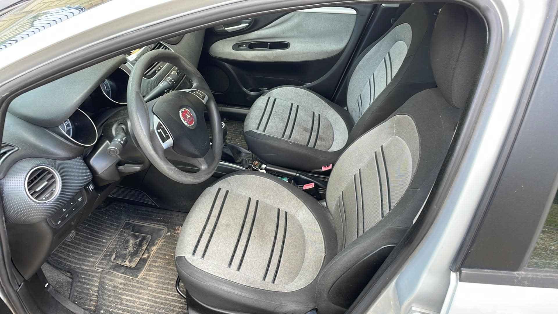 Fiat Punto Evo 2011 rok Ochota - zdjęcie 8