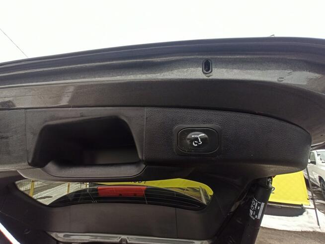 Ford Focus Titanium, Automat, najbogatszy, serwis Rzeszów - zdjęcie 7