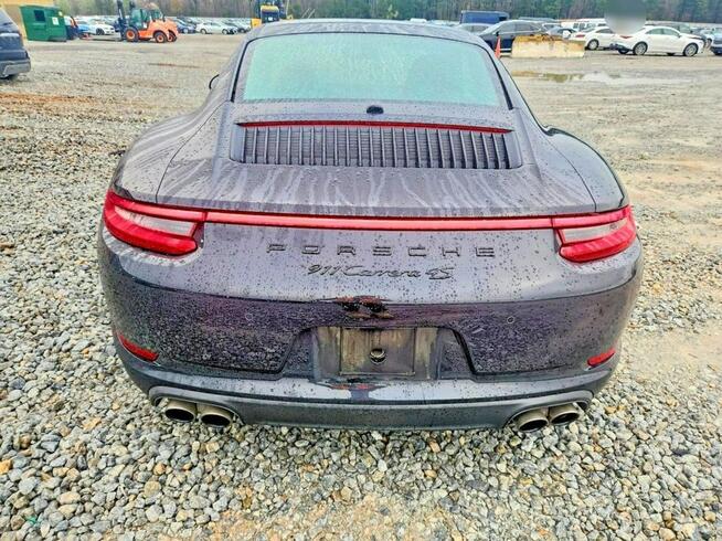 Porsche 911 / niski przebieg / 3.0 420KM / Tarnów - zdjęcie 6