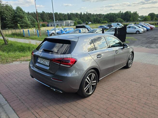 Mercedes A180 1,3 benzyna automat bardzo niski przebieg 13 tyś km ! Cielcza - zdjęcie 7