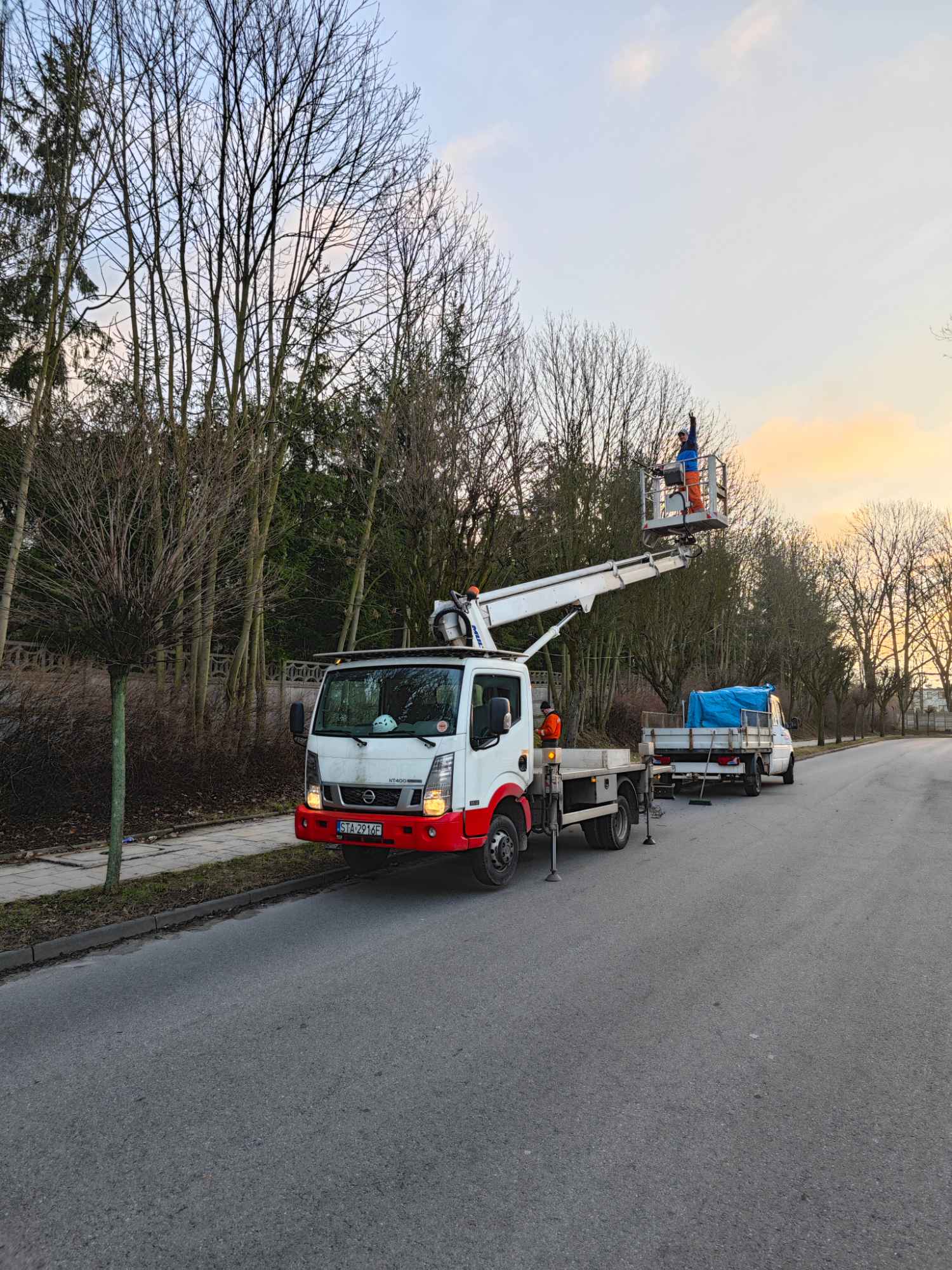 Zwyżka Będzin wynajem zwyżki podnośnika koszowego do 35m Będzin - zdjęcie 4