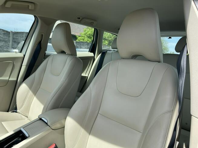 Volvo XC 60 T5 Automat Skóra Pakięc Podgrzewanie Parktornik Gliwice - zdjęcie 12