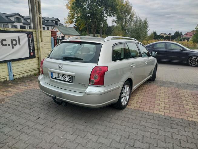 Toyota Avensis 2.0 D4D 126KM Klimatyzacja Łuków - zdjęcie 5