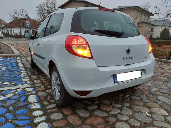 Renault Clio III 2011 Warszawa - zdjęcie 3