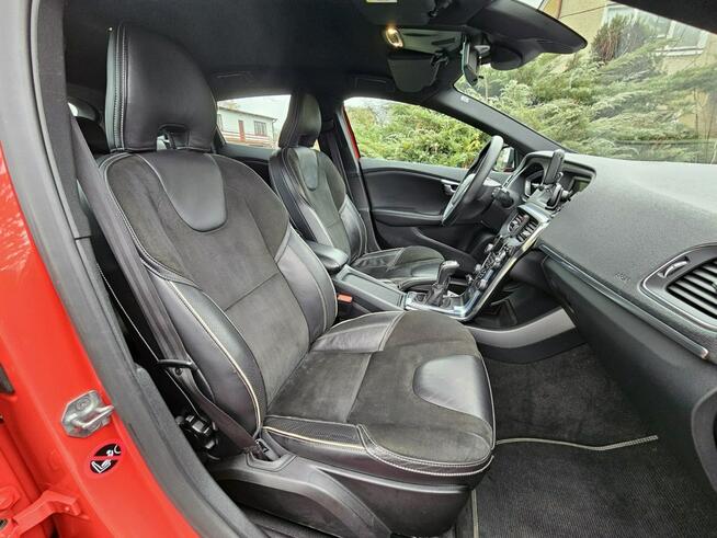 Volvo V40 R-Design* Bardzo Ładne i Zadbane* Rok GWARANCJI Opoczno - zdjęcie 11