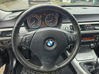 BMW 318 Klimatronic / Podgrzewane fotele / Tempomat / 6 biegów Ruda Śląska - zdjęcie 9