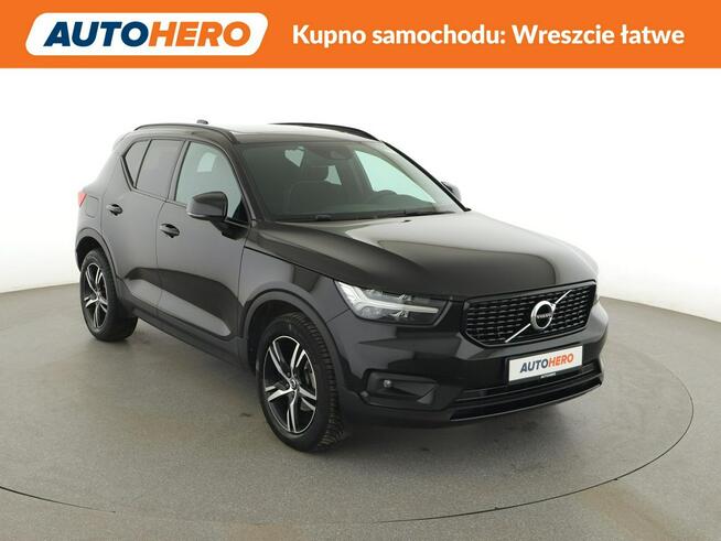 Volvo XC 40 R-Design, Automat, Panorama, Kamera, Navi, Podg.fotele Warszawa - zdjęcie 10