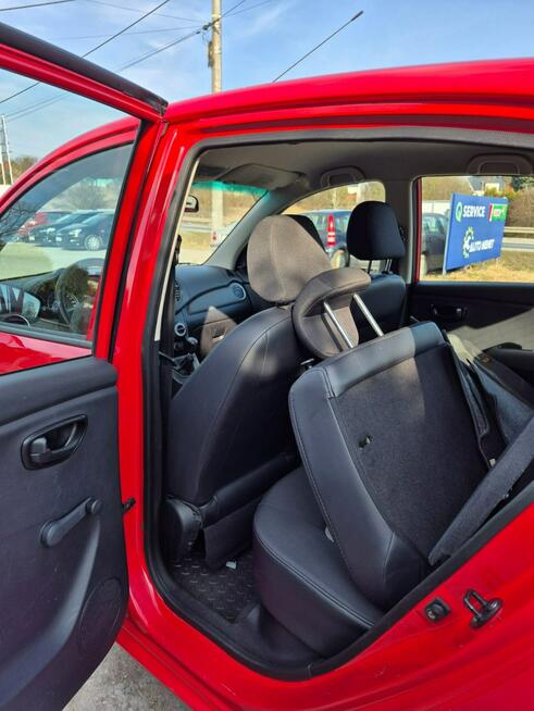 Hyundai i10 2009*Benzyna*2kplkół*Klimatyzacja Bibice - zdjęcie 8