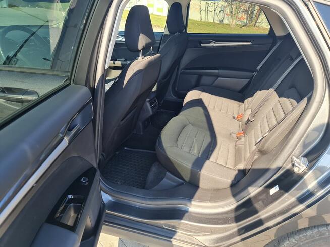 SPRZEDAM FORD MONDEO 2.0 Diesel 2019 rok Automat Targówek - zdjęcie 9