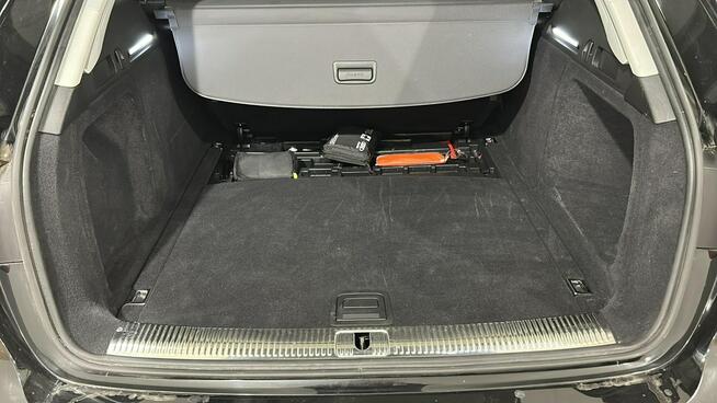 Audi A4 Avant 35 TFSI mHEV S Tronic Kombi Warszawa - zdjęcie 11