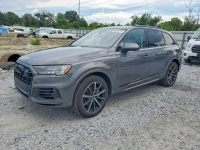 Audi Q7 Premium Plus / 3.0 V6 / niski przebieg