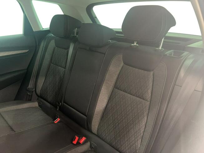 Skoda Karoq 1.5 TDI SCR 4X4 Style DSG Warszawa - zdjęcie 12
