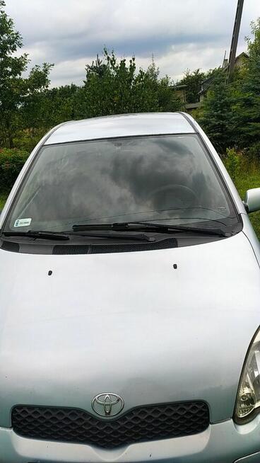 toyota yaris 2004 d4d Starachowice - zdjęcie 1