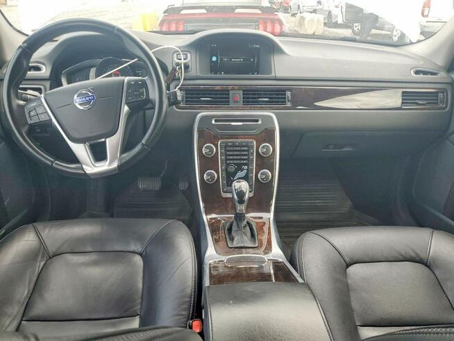 Volvo XC 70 Bogata wersja wyposażenia / AWD / niski przebieg Wrocław - zdjęcie 8