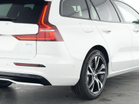 Volvo V60 B4(B) Plus Dark *Gwarancja*FV23%* Tychy - zdjęcie 11
