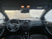 Hyundai i20 pakiet wyposażenia PREMIUM Skowarcz - zdjęcie 7