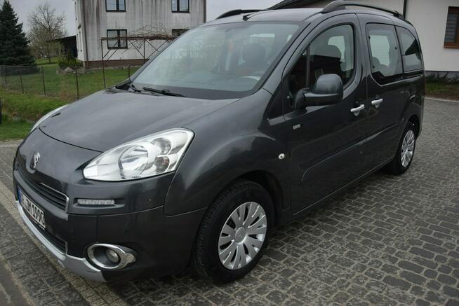 Peugeot Partner 1.6HDI 2013r/ Klima/ Led/ Hak/ 5-Osobowy/ Sprowadzony Tarnogród - zdjęcie 3
