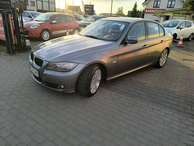 BMW 318 2.0d 143KM Klimatronic Navi Półskóra Łuków - zdjęcie 11