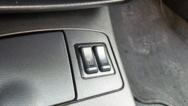 Mitsubishi Outlander 4X4 stały napęd ładne Chełm Śląski - zdjęcie 12
