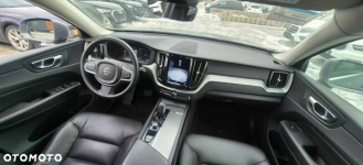 Volvo XC 60 B4 D Geartronic Momentum Pro Poręba - zdjęcie 9