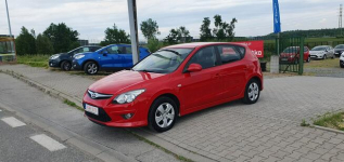 Hyundai i30 Bardzo zadbany/Wszystko sprawne/Bez korozji/Zarejestrowany Przyszowice - zdjęcie 2