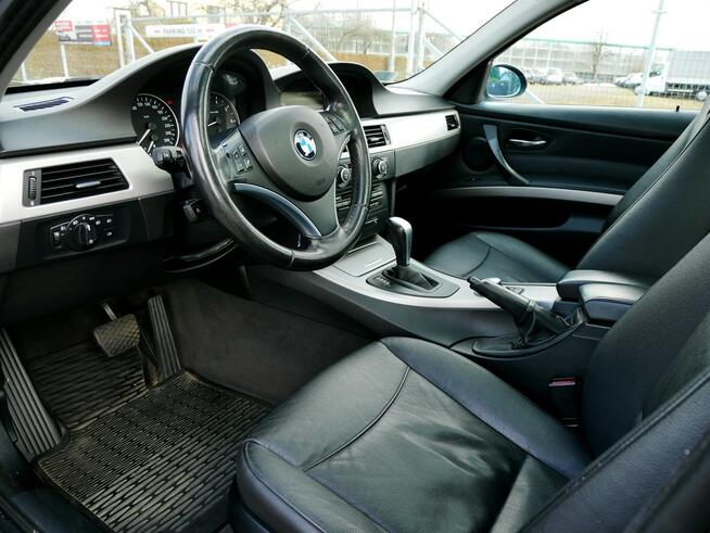 320i 150KM Eu4 Sedan Automat -Skóra +Opony zima -1 Wł od 5 lat Goczałkowice-Zdrój - zdjęcie 4