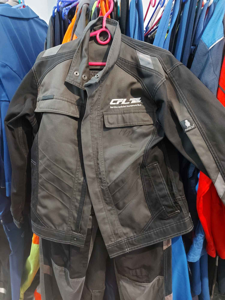 Tania  odzież  robocza -jak  obniżyć  koszty . Śródmieście - zdjęcie 2