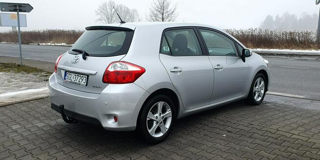 Toyota Auris Klimatronik 2 strefy/6 biegów/Tempomat/Hak/Alufelgi Przyszowice - zdjęcie 3