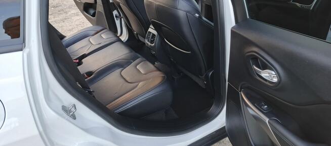 Jeep Cherokee KL Limited Stara Wieś - zdjęcie 11